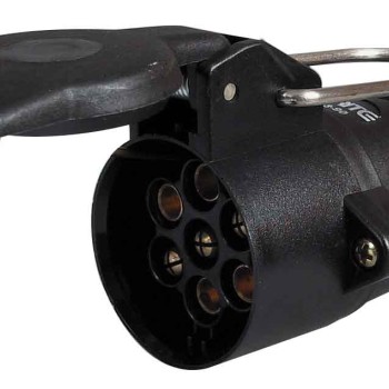 7 Pin Plastic Plastic Trailing Socket ISO 3732 069390