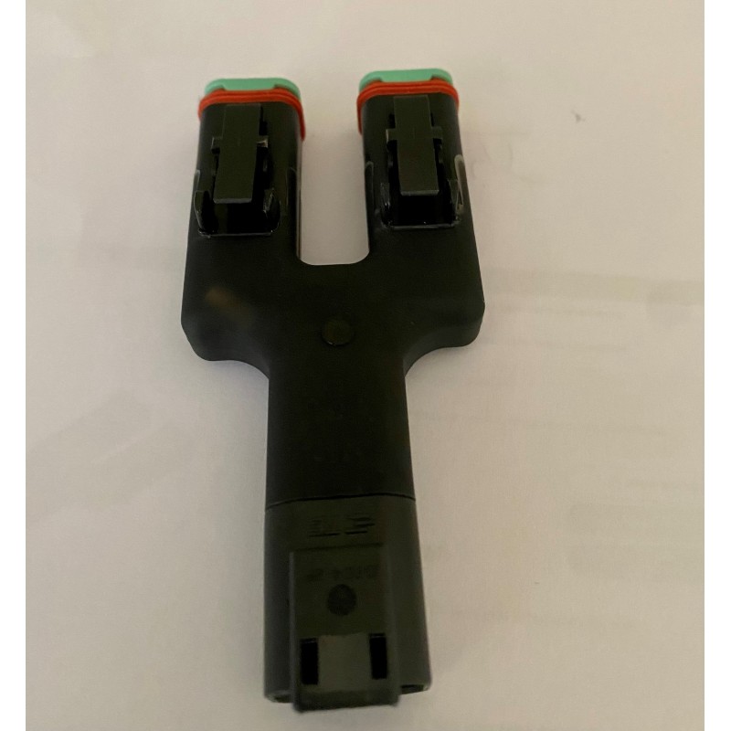 Grey Deutsch DT Series 2 Way Y Splitter Connector 11DTY02W Grey Deutsch DT Series 2 Way Y Splitter Connector 11DTY02W
